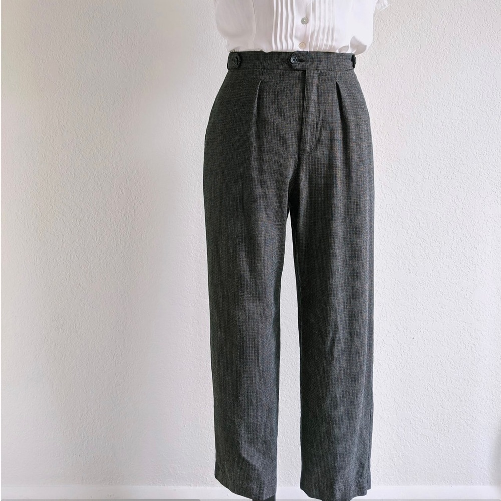 Vintage Plaid Pants | Lizsport navy plaid trousers with adorable button detail